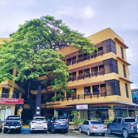 RedDoorz at Arzo Hotel Grand Lodge - Quarantine Hotel Manila Exterior foto