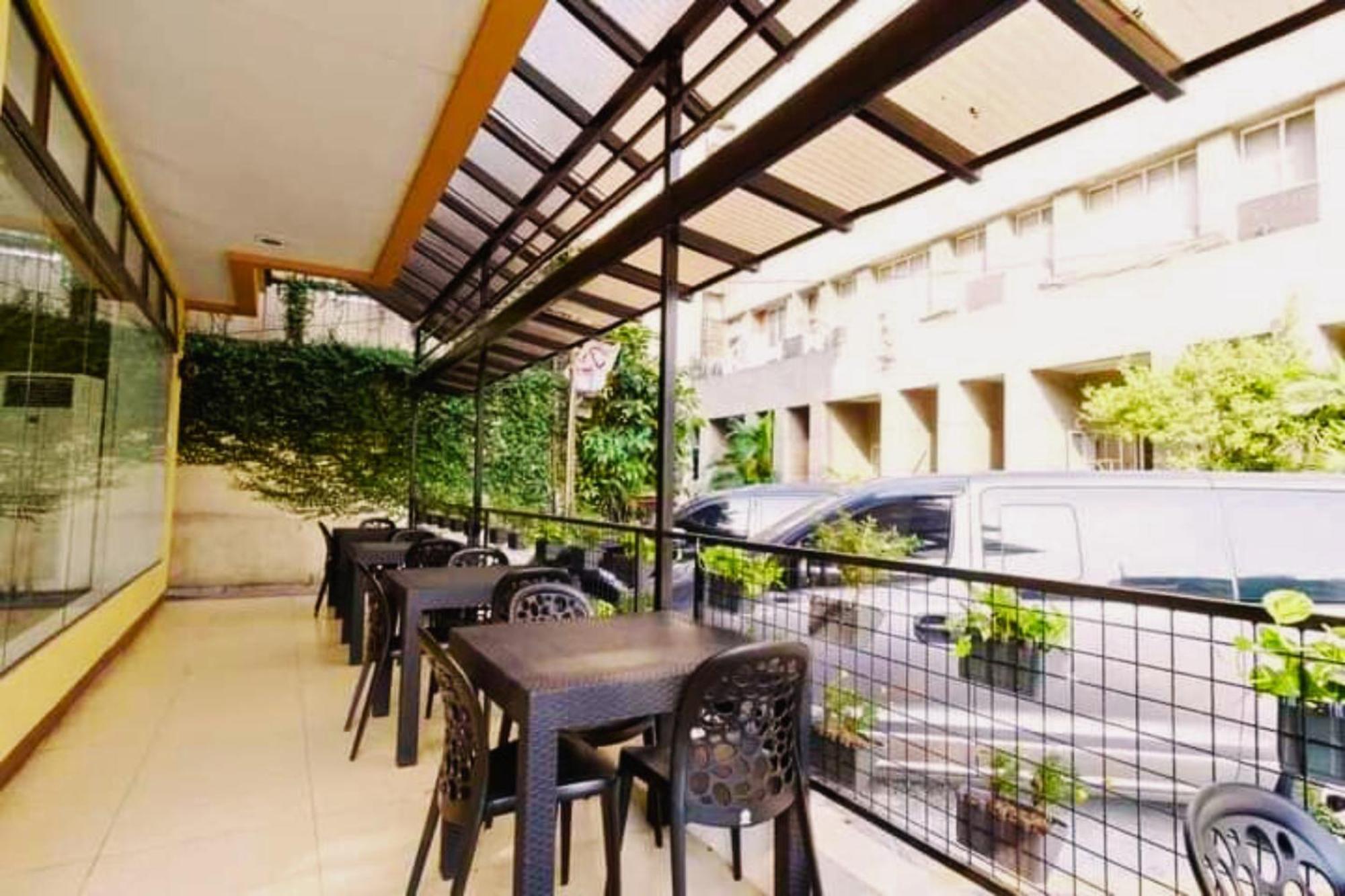 RedDoorz at Arzo Hotel Grand Lodge - Quarantine Hotel Manila Exterior foto