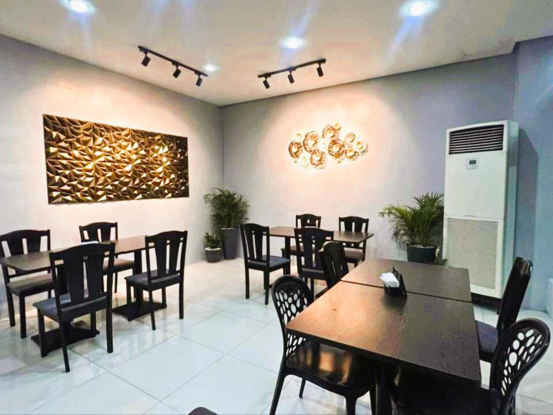 RedDoorz at Arzo Hotel Grand Lodge - Quarantine Hotel Manila Exterior foto